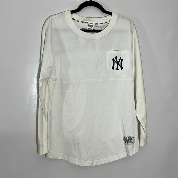 PINK Victoria's Secret Other - PINK EXCLUSIVE MLF YANKEES t shirt size M